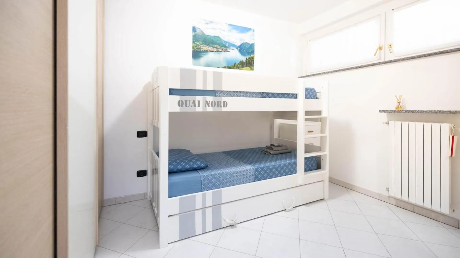 Deluxe Finestra Sul Lago Bellano 0*,  Italy